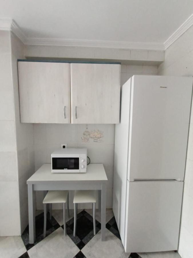 Piso Calidad Precio Junto A La Playa De La Victoria Lägenhet Cádiz Exteriör bild